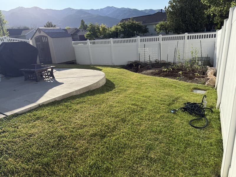 Kaysville Multiplex: 837 Crimson Ln