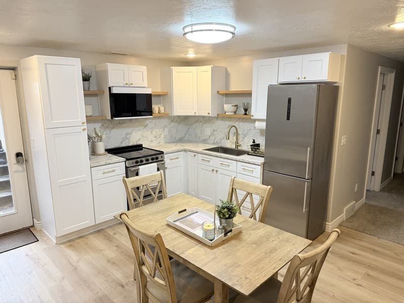 Kaysville Multiplex: 837 Crimson Ln
