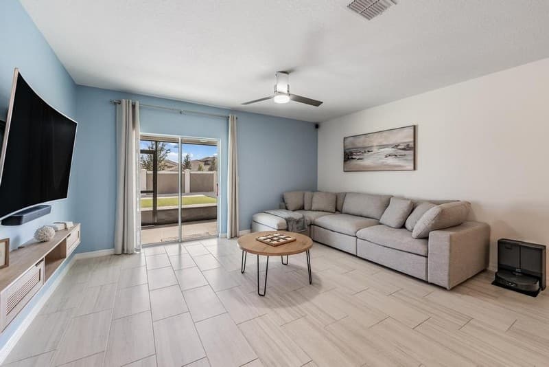 San Antonio House: 11298 Radiant Shore Loop