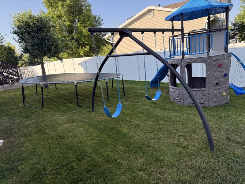 Kaysville Multiplex: 837 Crimson Ln