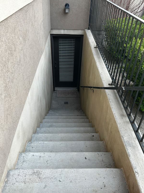 Eagle Mountain Multiplex: 1000 Dr