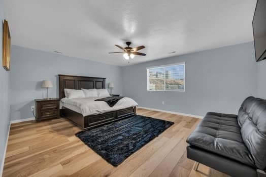 Riverton House: 585 W Life Dr