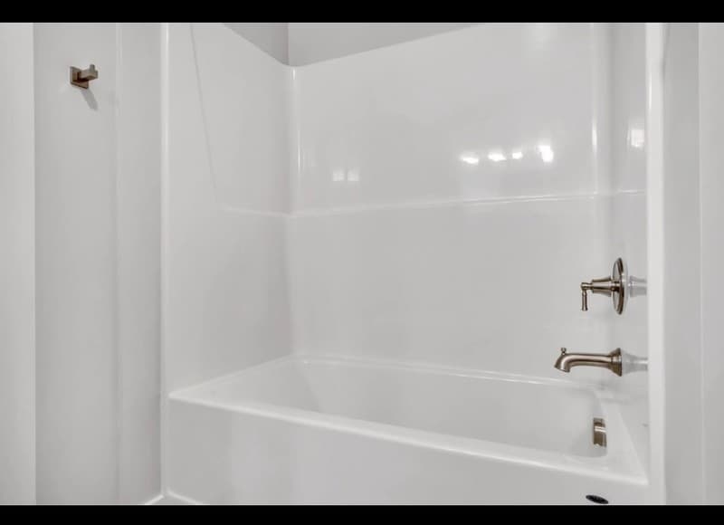 Logan House: 1579 W 2100 S