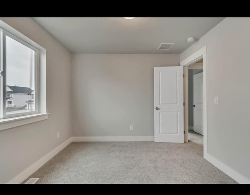 Logan House: 1579 W 2100 S