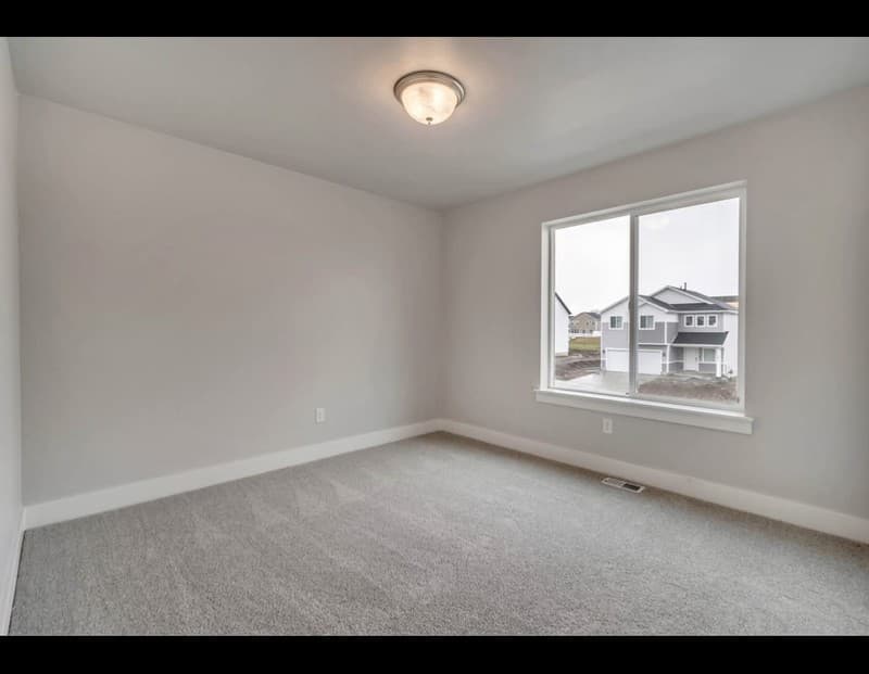 Logan House: 1579 W 2100 S
