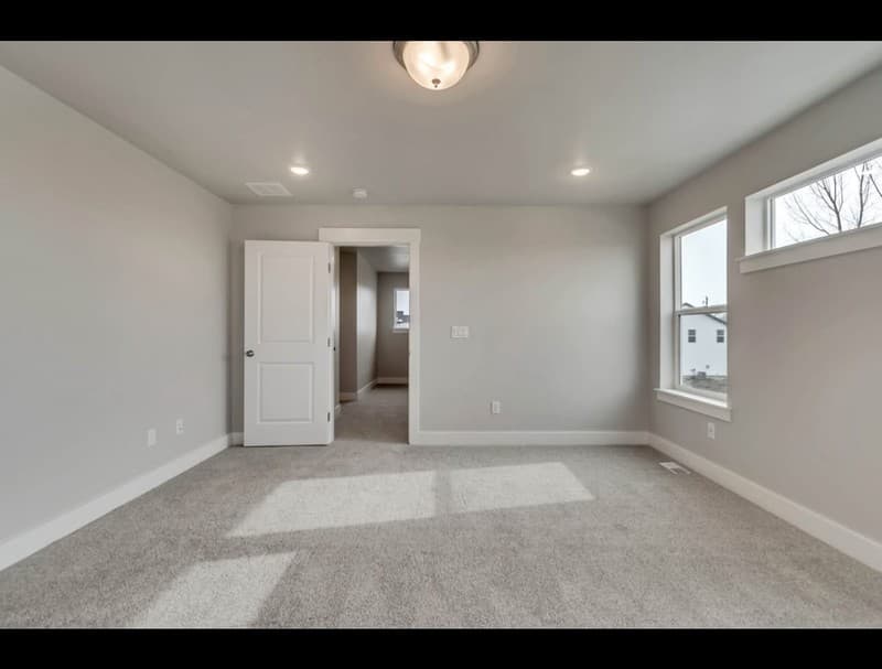 Logan House: 1579 W 2100 S