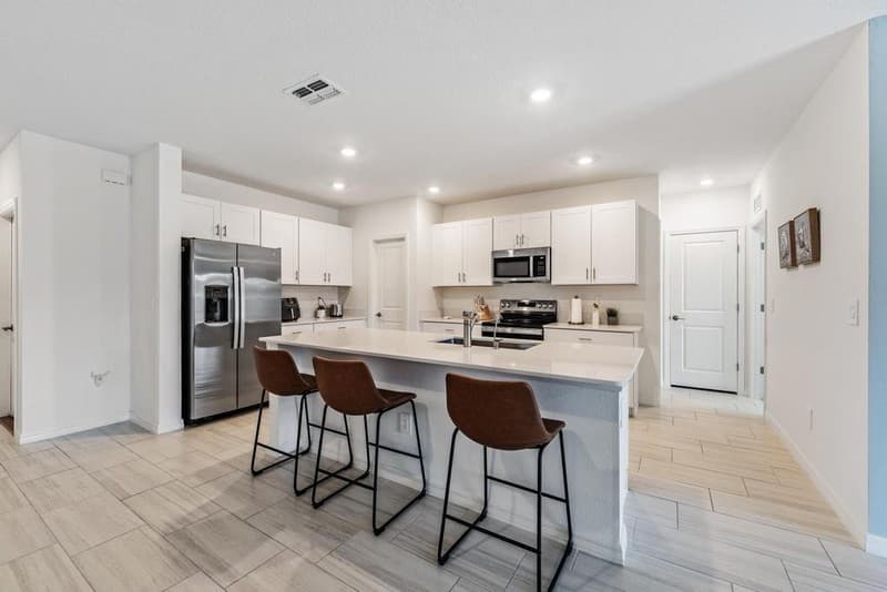 San Antonio House: 11298 Radiant Shore Loop