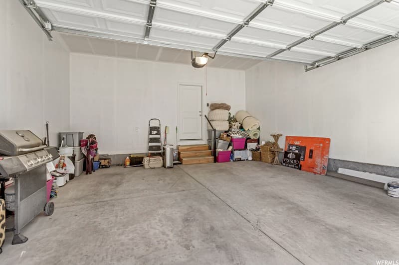 Riverton Single Room: 15030 S Wild Horse Way