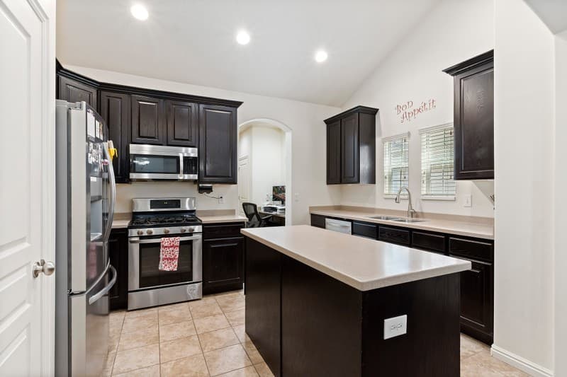 South Jordan House: 10213 S Sacramento Way