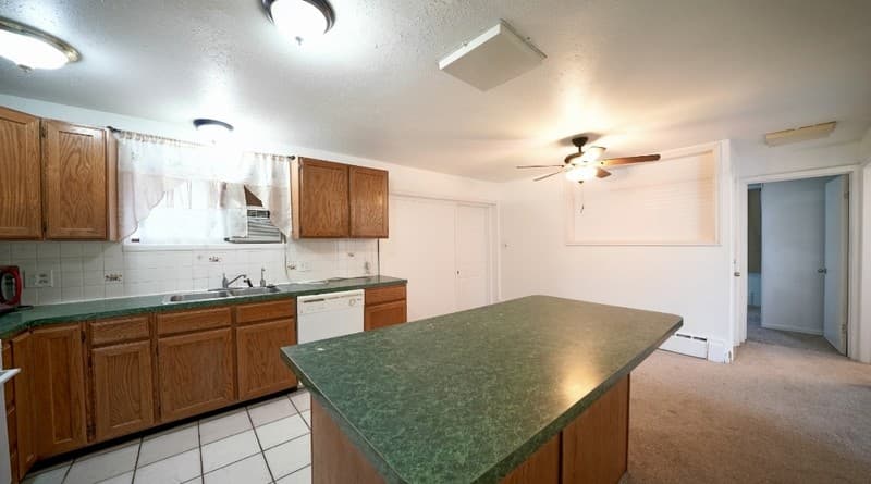 Mapleton Multiplex: 149 W 1600 S
