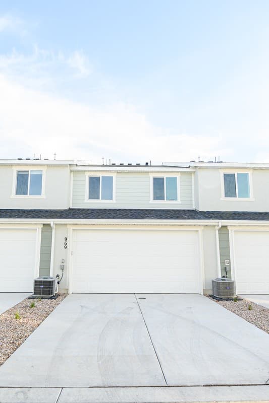 Saratoga Springs Townhome: 969 E Drifter Ln