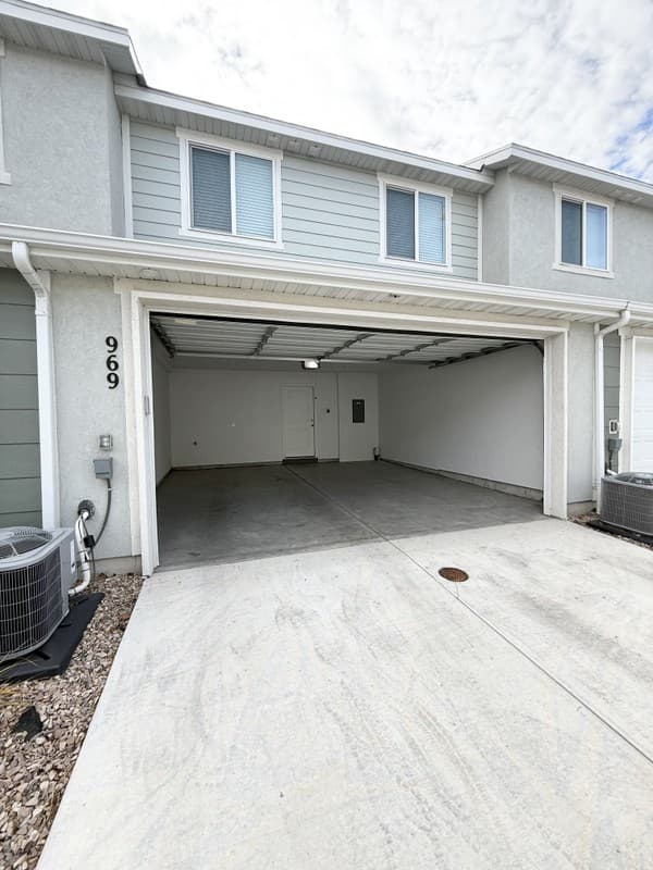 Saratoga Springs Townhome: 969 E Drifter Ln