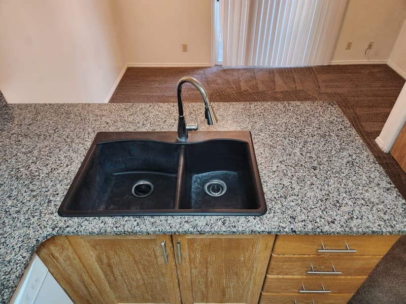Logan Apartment: 371 E 1225 N