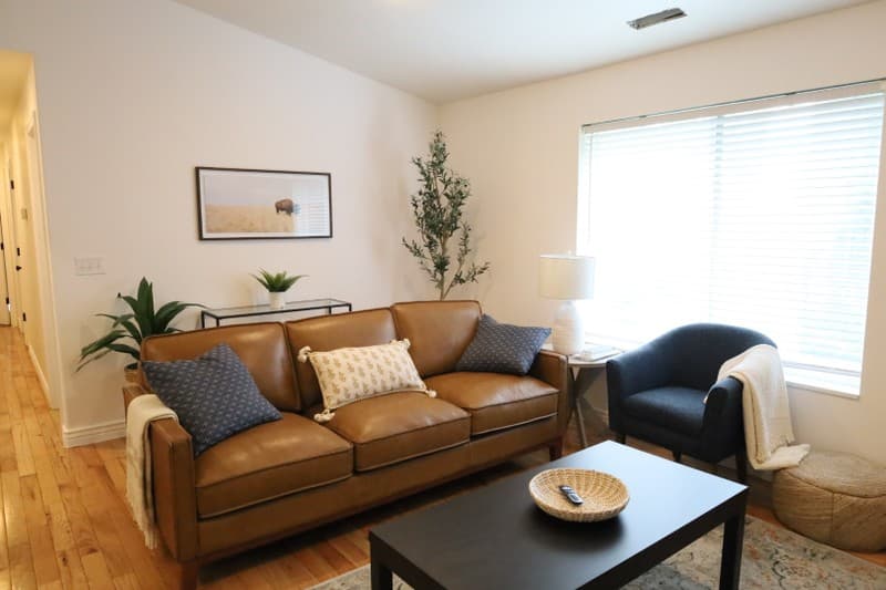 Provo Single Room: 208 S 1050 W