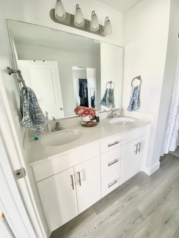 Logan Townhome: 1268 W 1900 S