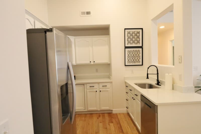 Provo Single Room: 208 S 1050 W