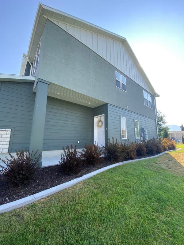 Logan Townhome: 1268 W 1900 S