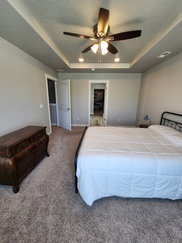 Syracuse House: 4186 W 800 S