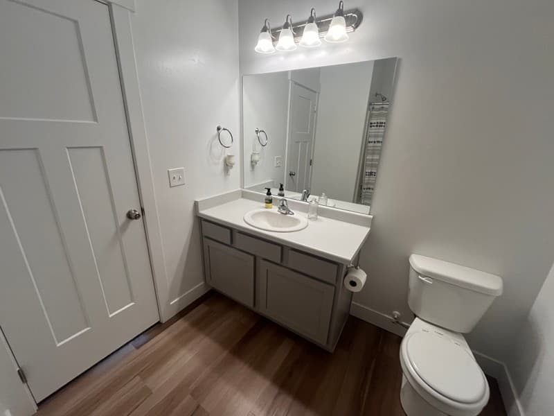 Vineyard Condo: 791 N 380 W