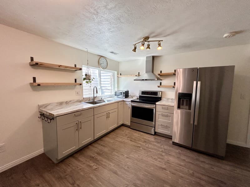 Salt Lake City House: 5665 W Piney View Ct