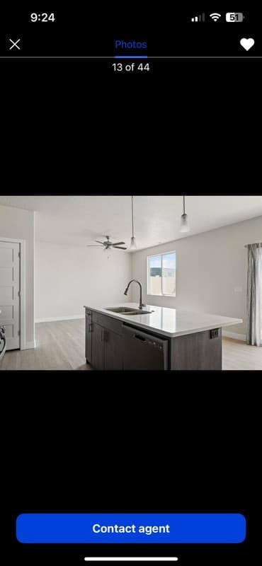 Washington Townhome: 572 E Elmbrook Dr