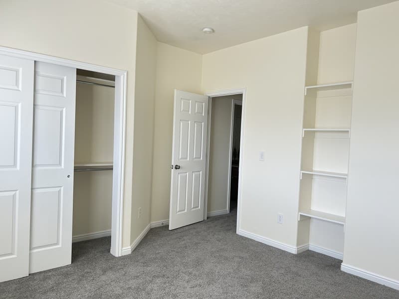 Salt Lake City House: 5665 W Piney View Ct