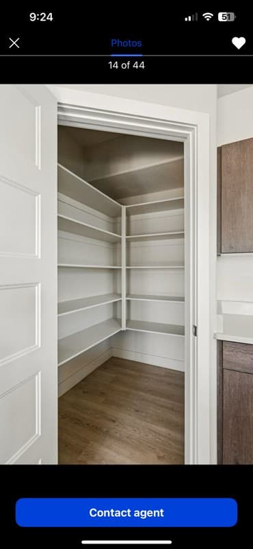 Washington Townhome: 572 E Elmbrook Dr