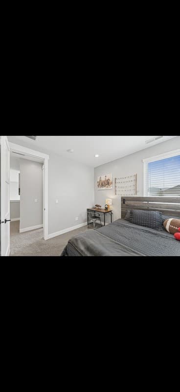Heber City House: 707 N 1490 E