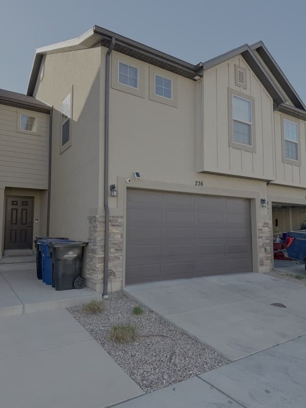 Spanish Fork Townhome: 236 S 1800 E