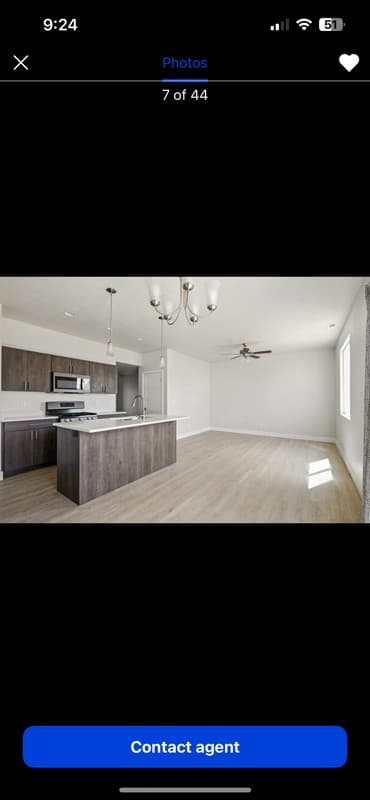 Washington Townhome: 572 E Elmbrook Dr