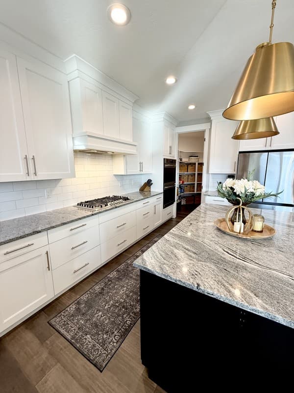 Heber City House: 707 N 1490 E