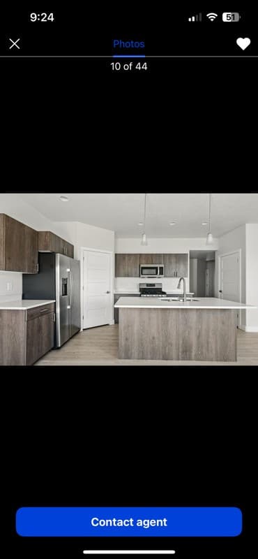 Washington Townhome: 572 E Elmbrook Dr