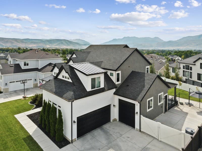 Heber City House: 707 N 1490 E