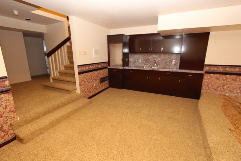 Sandy House: 3333 E Deer Hollow Dr