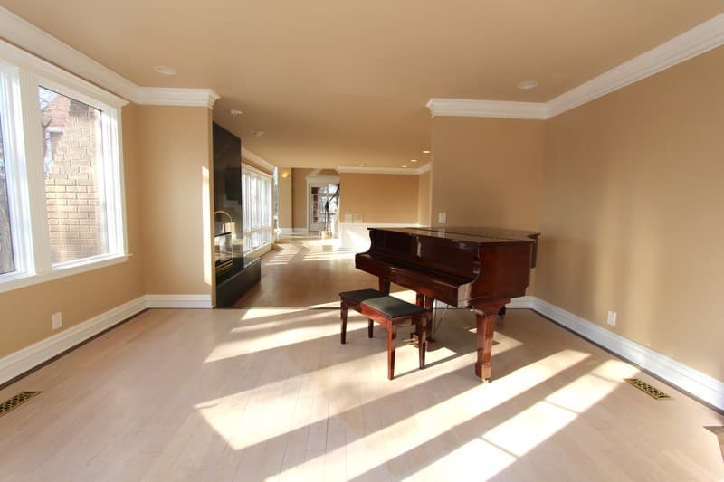 Sandy House: 3333 E Deer Hollow Dr