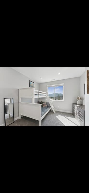 Heber City House: 707 N 1490 E