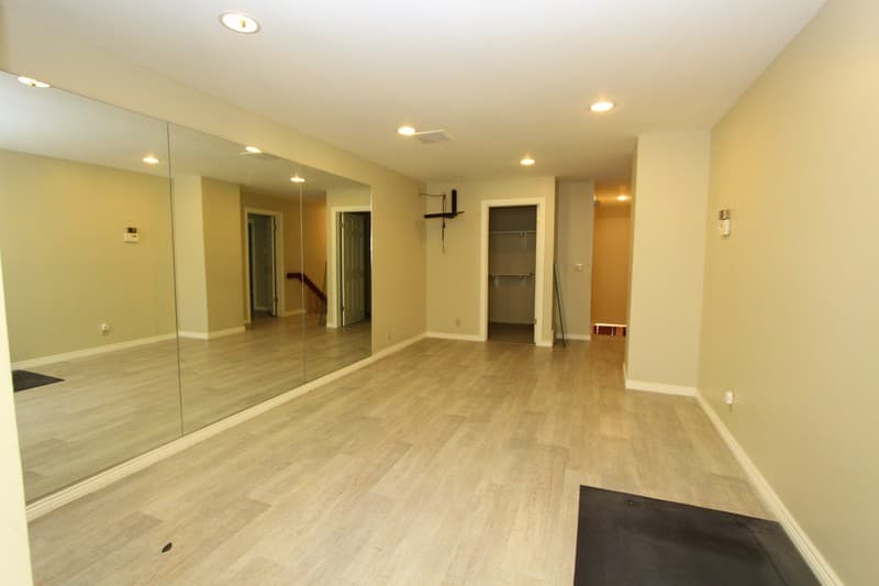 Sandy House: 3333 E Deer Hollow Dr