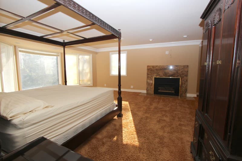 Sandy House: 3333 E Deer Hollow Dr