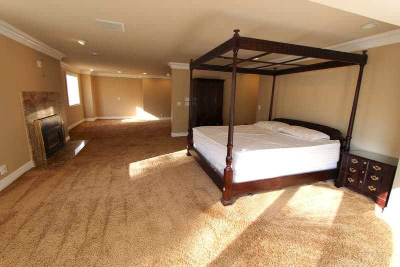Sandy House: 3333 E Deer Hollow Dr