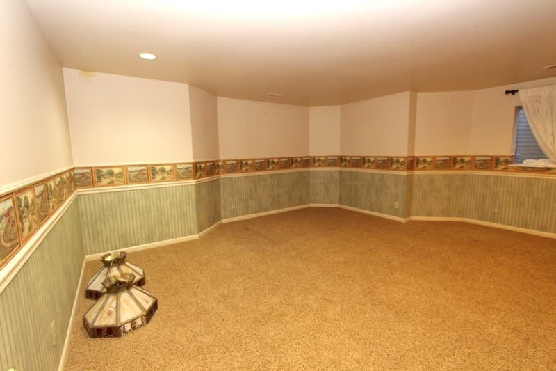 Sandy House: 3333 E Deer Hollow Dr
