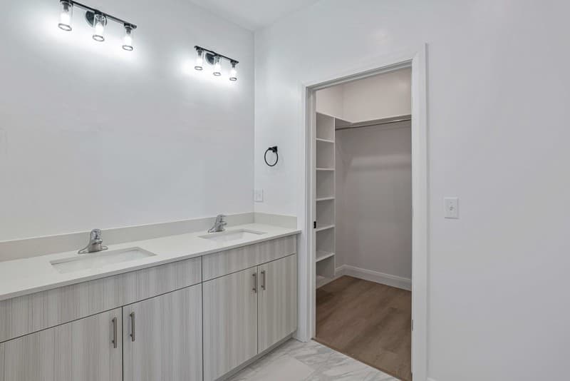 Salt Lake City Townhome: 321 E 2100 S