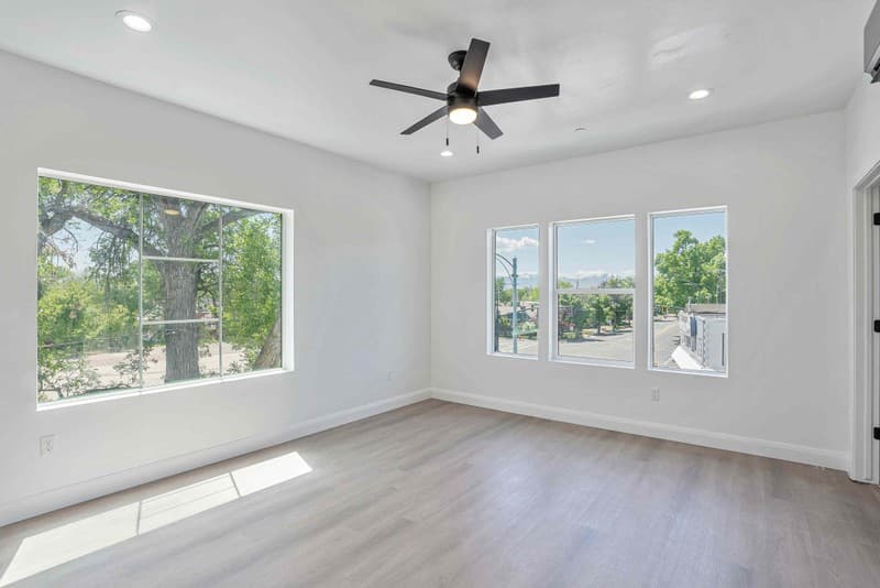 Salt Lake City Townhome: 321 E 2100 S