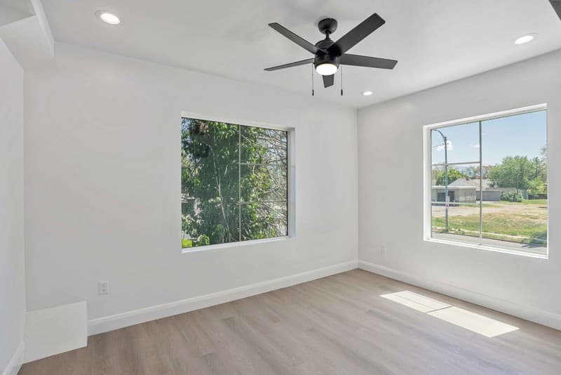 Salt Lake City Townhome: 321 E 2100 S