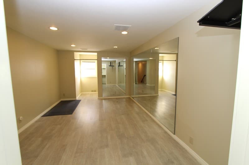 Sandy House: 3333 E Deer Hollow Dr