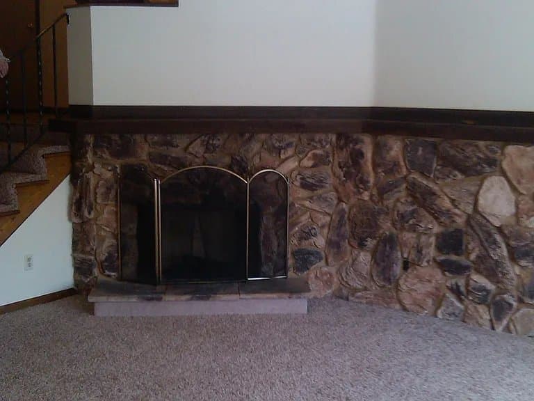 Edina House: 7023 McCauley Trail