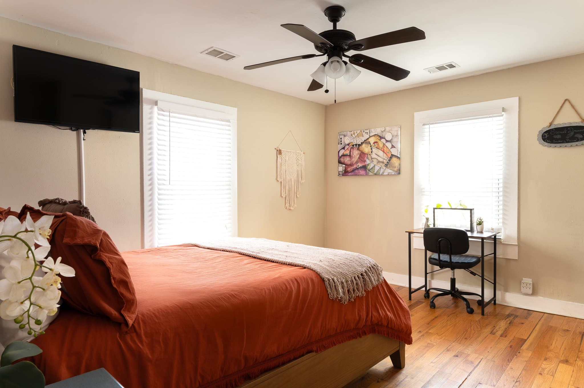 Atlanta House: 953 Garibaldi St SW
