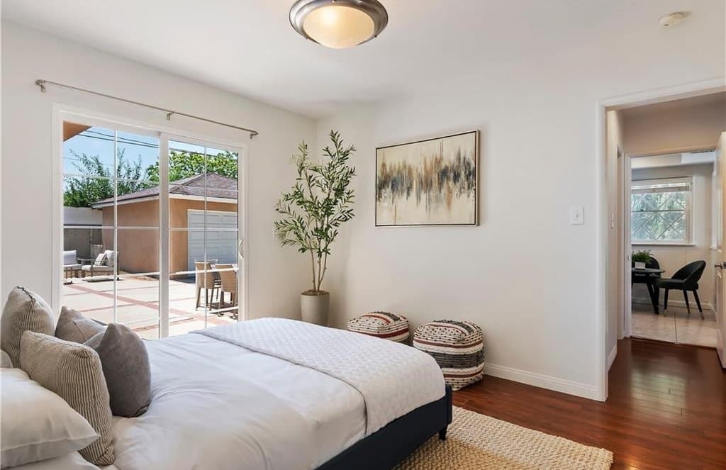 Encino House: 16828 Margate St.