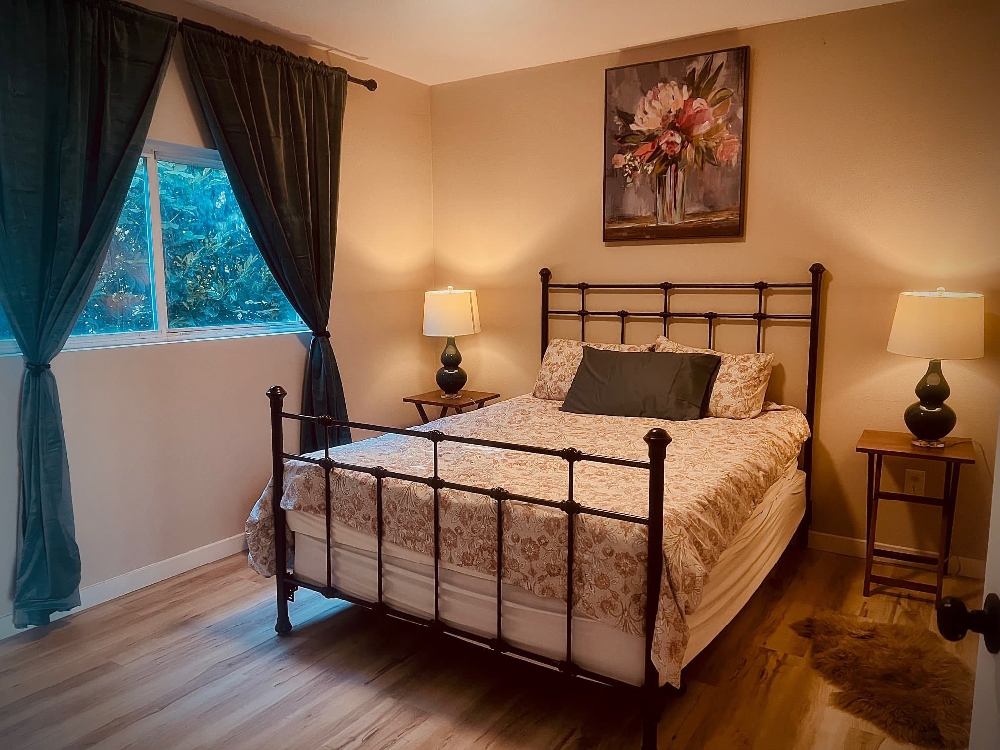 SeaTac House: 14035 28th Ave S