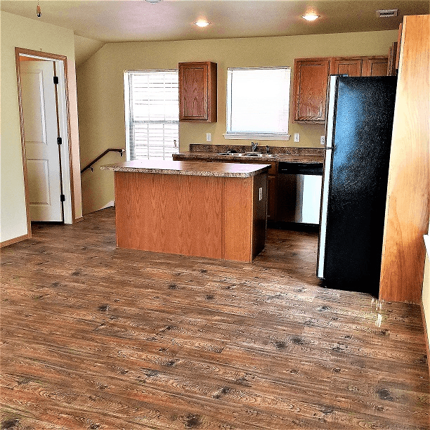 Fayetteville Townhome: 2813 W Hillshire Dr