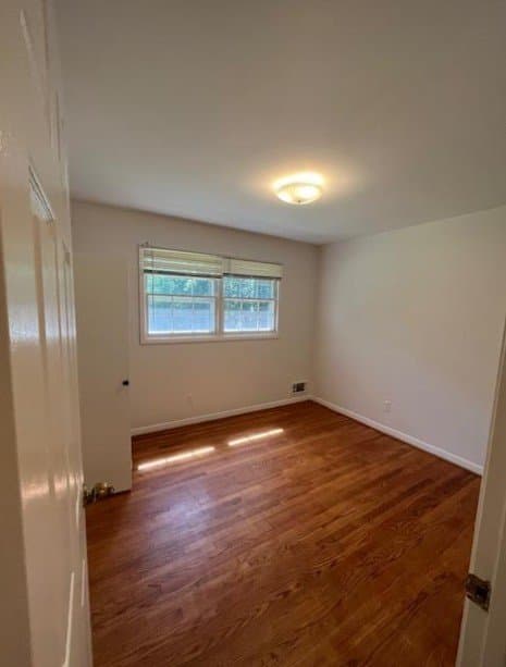 Great Falls House: 731 Miller Ave, Great Falls VA